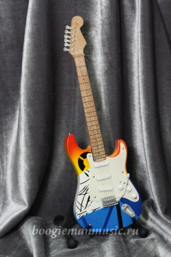 Сувенирная мини-гитара Fender Stratocaster Custom Shop "Crash"