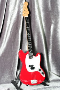 Сувенирная мини-гитара Fender Mustang Bass