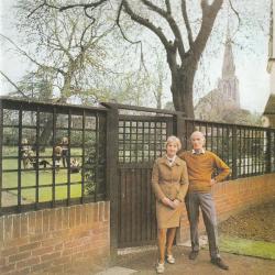 FAIRPORT CONVENTION Unhalfbricking Фирменный CD 